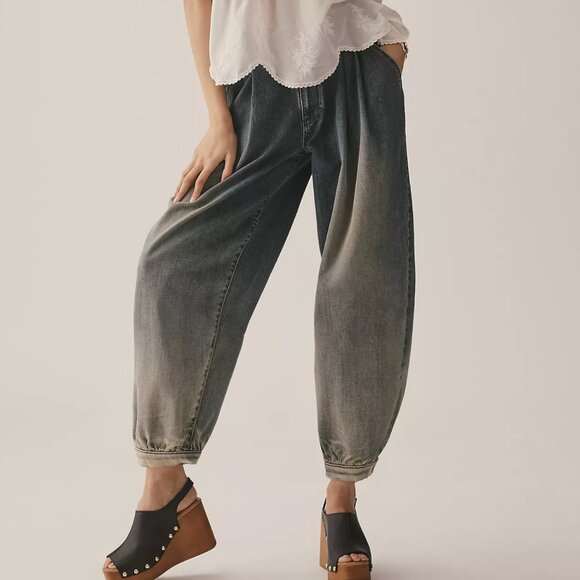 NWT Anthropologie Pilcro Pleated High-Rise Balloon-Leg Jeans size 27 - Picture 1 of 6